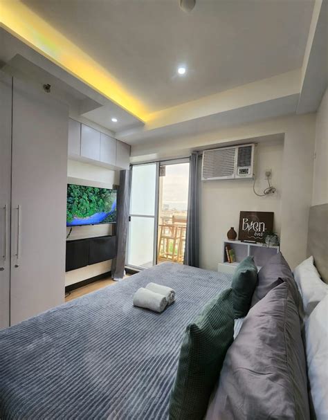 airbnb near ayala malls cloverleaf|Nature vibe 1br apt 5min walk to Ayala Mall .